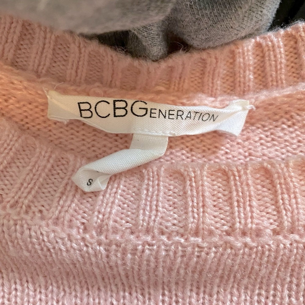 Bcbgeneration Split Back Sweater - image 3
